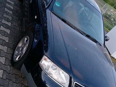 gebraucht Audi A6 2.4l / v6 (Defekt springt nicht an