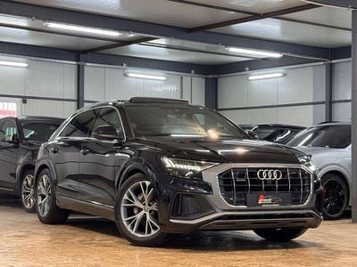 Gebraucht Audi Q8 S-line plus 231 PS (169 kW) 2019 Schwarz orcaschwarz metallic SUV