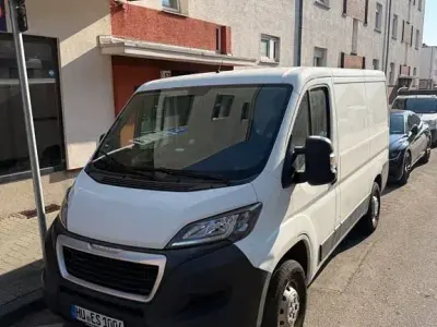 Second-hand Peugeot Boxer 110 CP (80 kW) 2018 Alb Van
