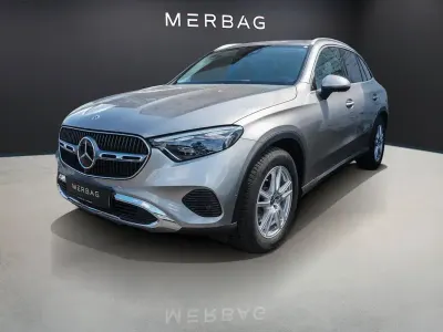 Gebraucht Mercedes GLC220 197 PS (144 kW) 2023 Mojavesilber SUV