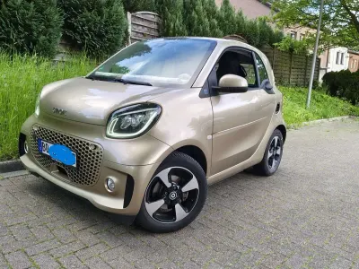 Second-hand Smart ForTwo Electric Drive 60 kW (82 CP) 2021 Auriu Coupe