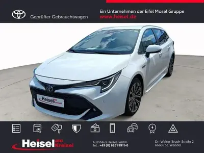 Gebraucht Toyota Corolla 184 PS (135 kW) 2021 Schneeweiß Kombi