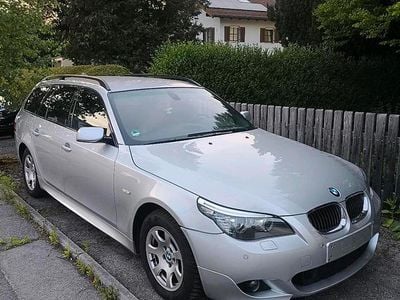 BMW 523