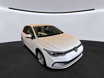 Gebraucht VW Golf Life 116 PS (85 kW) 2023 Oryxweiã perlmutteffekt Limousine