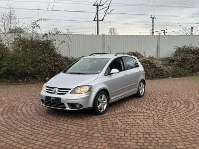 Gebraucht VW Golf Plus Cross United 80 PS (58 kW) 2008 Reflexsilber metallic Kleinwagen