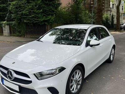 Mercedes A200