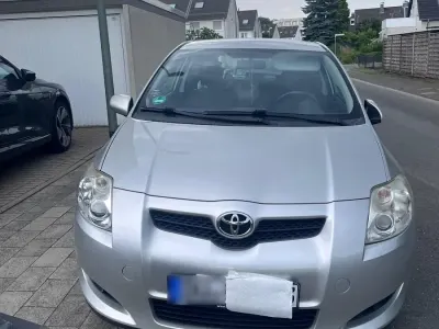 Gebraucht Toyota Auris 124 PS (91 kW) 2008 Grau Kleinwagen