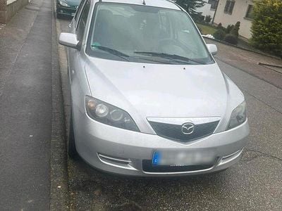 Gebraucht Mazda 2 84 PS (61 kW) 2007 Silber Kleinwagen