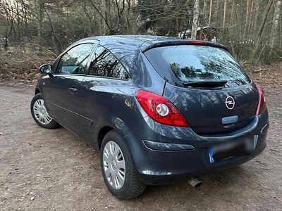 Blau Gebraucht 2007 Opel Corsa Kleinwagen | 2.950 € (Teuer)