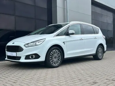 Używany Ford S-MAX Titanium 150 KM (110 kW) 2019 Biały Minivan