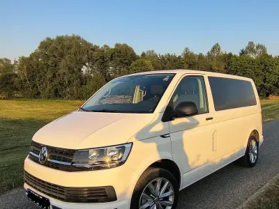 Gebraucht VW Multivan 150 PS (110 kW) 2018 Weiß Van / Kleinbus