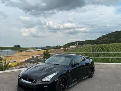 Nissan GT-R