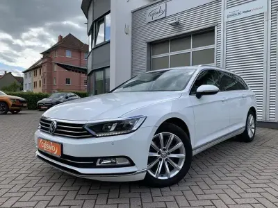 Gebraucht VW Passat Highline 150 PS (110 kW) 2019 Pure white Kombi