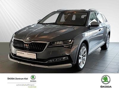 Gebraucht Skoda Superb Scout 4x4 200 PS (147 kW) 2022 Grau Kombi