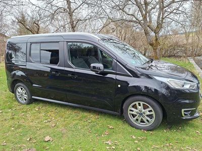 Ford Grand Tourneo Connect