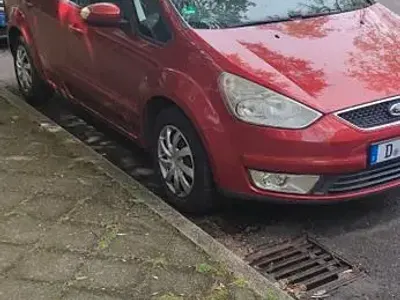 Usata Ford Galaxy 145 CV (106 kW) 2006 Rosso Monovolume