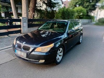 BMW 525