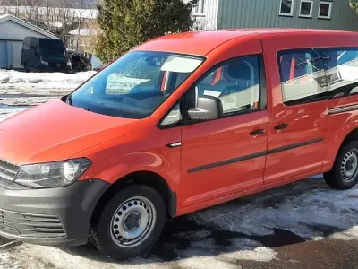 Gebraucht VW Caddy 122 PS (89 kW) 2020 Rot Van / Kleinbus