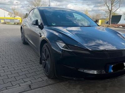 Gebraucht Tesla Model 3 Standard Range 208 kW (283 PS) 2024 Schwarz Limousine