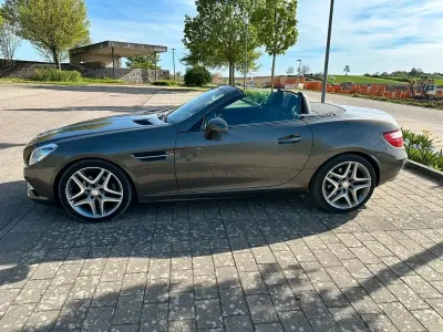 Gebraucht Mercedes SLK200 184 PS (135 kW) 2012 Beige Cabrio
