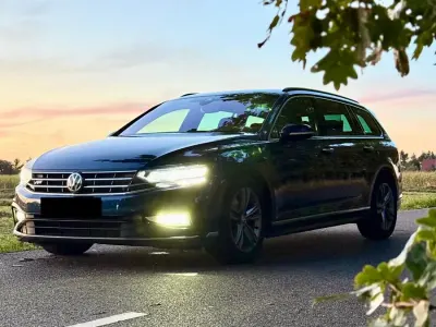 Gebraucht VW Passat Business 190 PS (139 kW) 2020 Blau Kombi