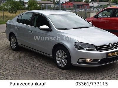 Gebraucht VW Passat Trendline 122 PS (89 kW) 2011 Silber Limousine