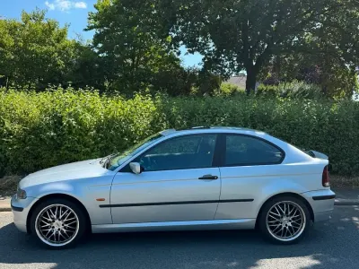Gebraucht BMW 316 116 PS (85 kW) 2004 Silber Coupé