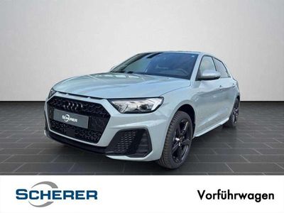 Pfeilgrau perleffekt Gebraucht 2025 Audi A1 S-Line Limousine | 28.490 € (Etwas zu teuer)