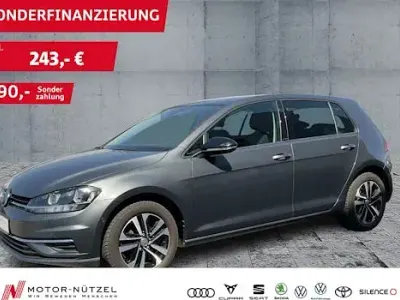 Gebraucht VW Golf VII Comfortline 115 PS (84 kW) 2020 Grau Limousine
