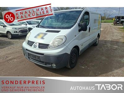 Gebraucht Renault Trafic 114 PS (83 kW) 2013 Weiss casablanca Van / Kleinbus