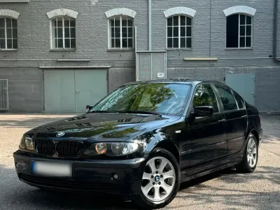 Gebraucht BMW 316 115 PS (84 kW) 2003 Schwarz Limousine