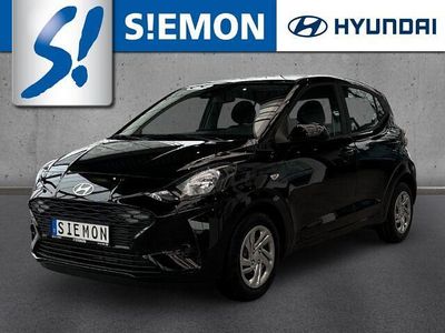 Gebraucht Hyundai i10 Select 63 PS (46 kW) 2024 Schwarz Kleinwagen