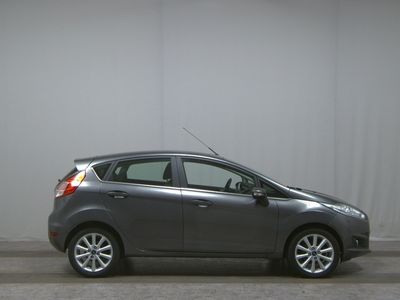 gebraucht Ford Fiesta 1.0 Titanium