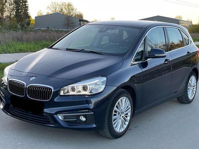 Second-hand BMW 218 Active Tourer Luxury Line 150 CP (110 kW) 2015 Albastru Monovolum