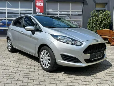 Gebraucht Ford Fiesta Trend 80 PS (58 kW) 2016 Silber Kleinwagen