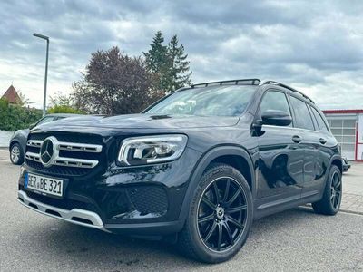 gebraucht Mercedes GLB250 4MATIC / PANO/SHZ/PDC/PARKPILOT