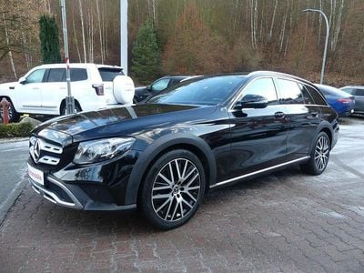 Schwarz Gebraucht 2020 Mercedes E220 Limousine | 27.990 € (Fairer Preis)