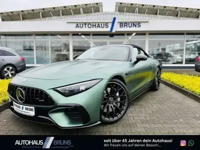 Gebraucht Mercedes SL43 AMG AMG 381 PS (280 kW) 2024 Irleand mid green magno (metallic) Cabrio