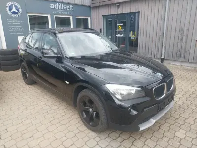 Gebraucht BMW X1 143 PS (105 kW) 2012 Schwarz SUV