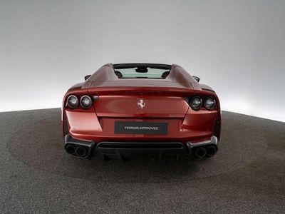Ferrari 812