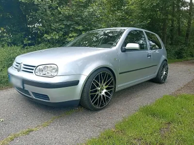 Gebraucht VW Golf IV 102 PS (75 kW) 2000 Silber Limousine