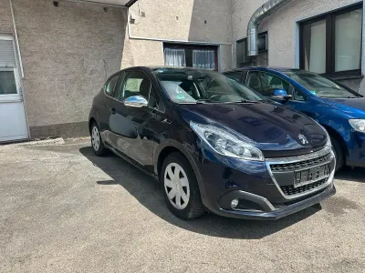 Gebraucht Peugeot 208 2016 Andere farben Kleinwagen