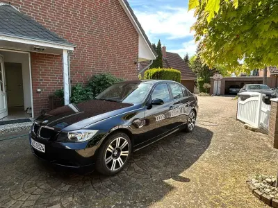 Usata BMW 318 129 CV (94 kW) 2007 Nero Berlina