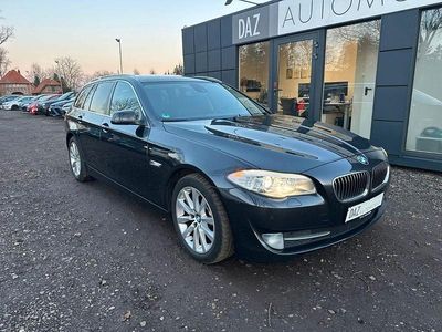Grau Gebraucht 2011 BMW 530 Kombi | 12.995 € (Fairer Preis)