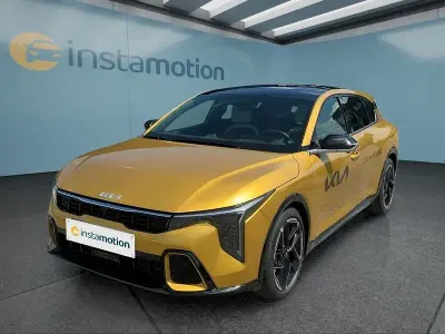 Neu Kia K4 GT-Line 179 PS (131 kW) 2026 Gelb Kleinwagen
