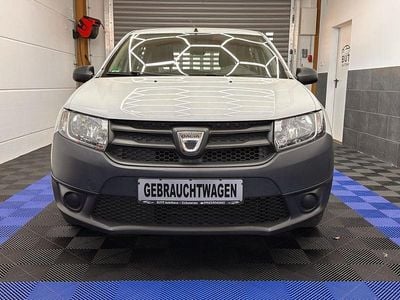 Gebraucht Dacia Sandero Essentiel 75 PS (55 kW) 2015 Weiß Limousine
