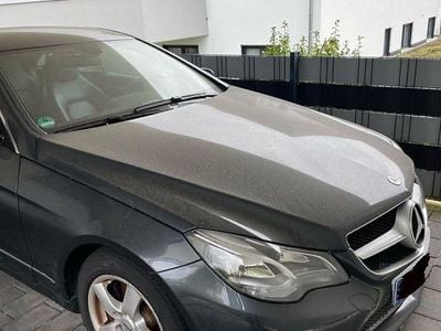 Mercedes E200