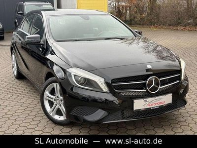 Gebraucht Mercedes A180 Style 122 PS (89 kW) 2015 Schwarz Limousine