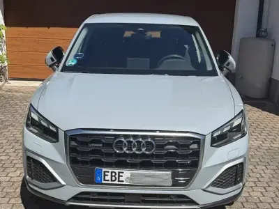 Gebraucht Audi Q2 Advanced 150 PS (110 kW) 2022 Grau SUV