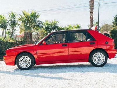 Gebraucht Lancia Delta 209 PS (153 kW) 1992 Rot Kleinwagen